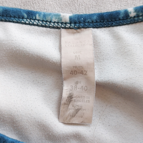 Balance Collection Crop Tank Top Size Large Green White Tie Dye Print, medium - Picture 6 of 9